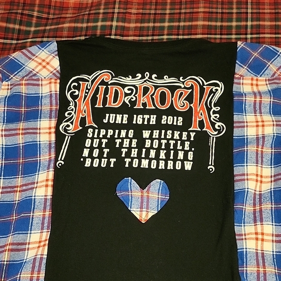 NWOT Blue, Red & White Plaid and Black Graphic Kid Rock Shirt - Picture 7 of 7